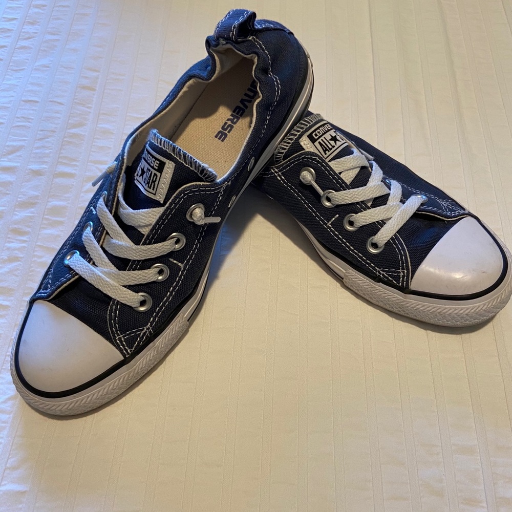 Converse skyline slip on shoes size 9